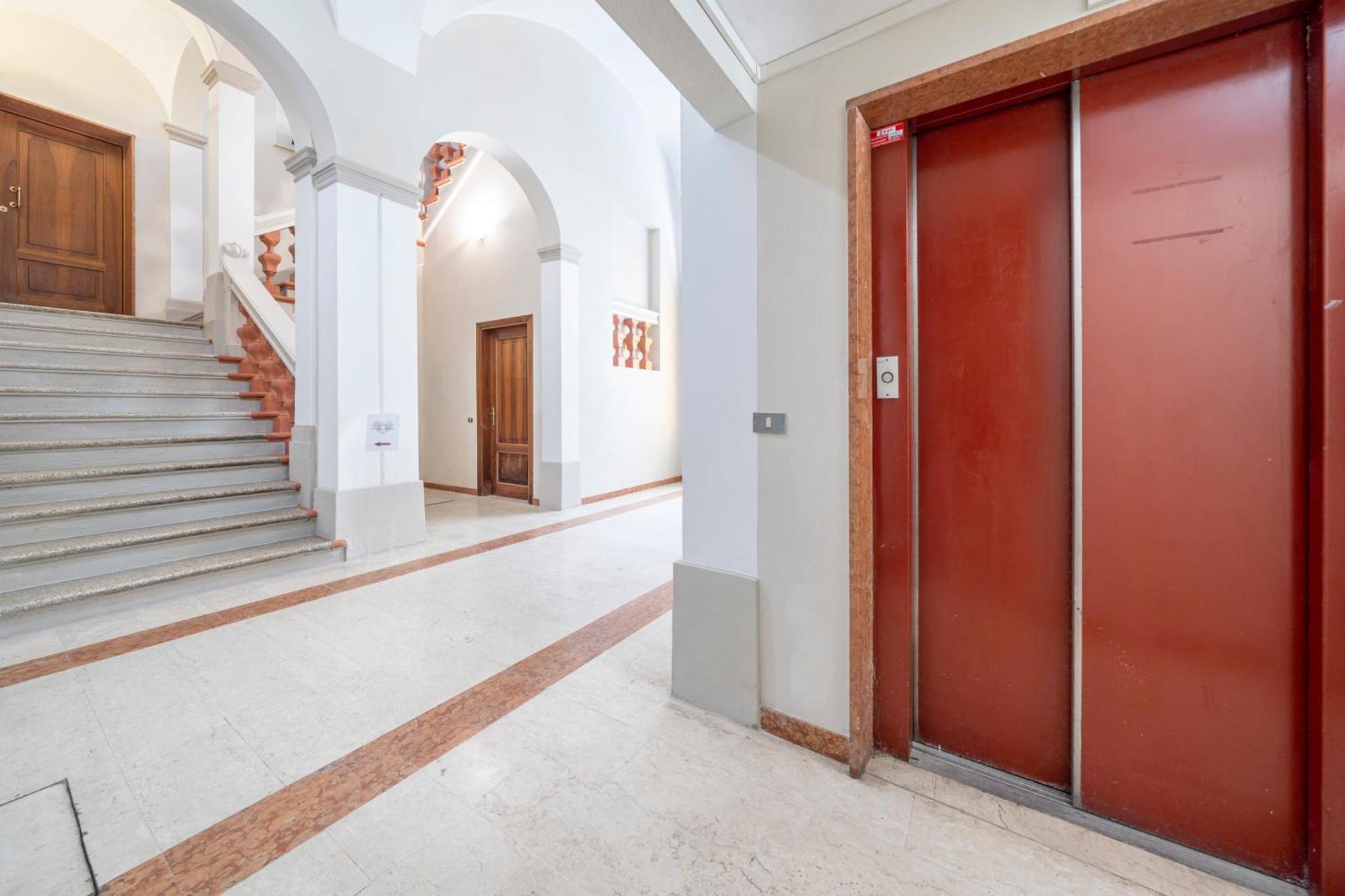 Via Emilia Centro - Stupendo Appartamento A Modena Exteriér fotografie