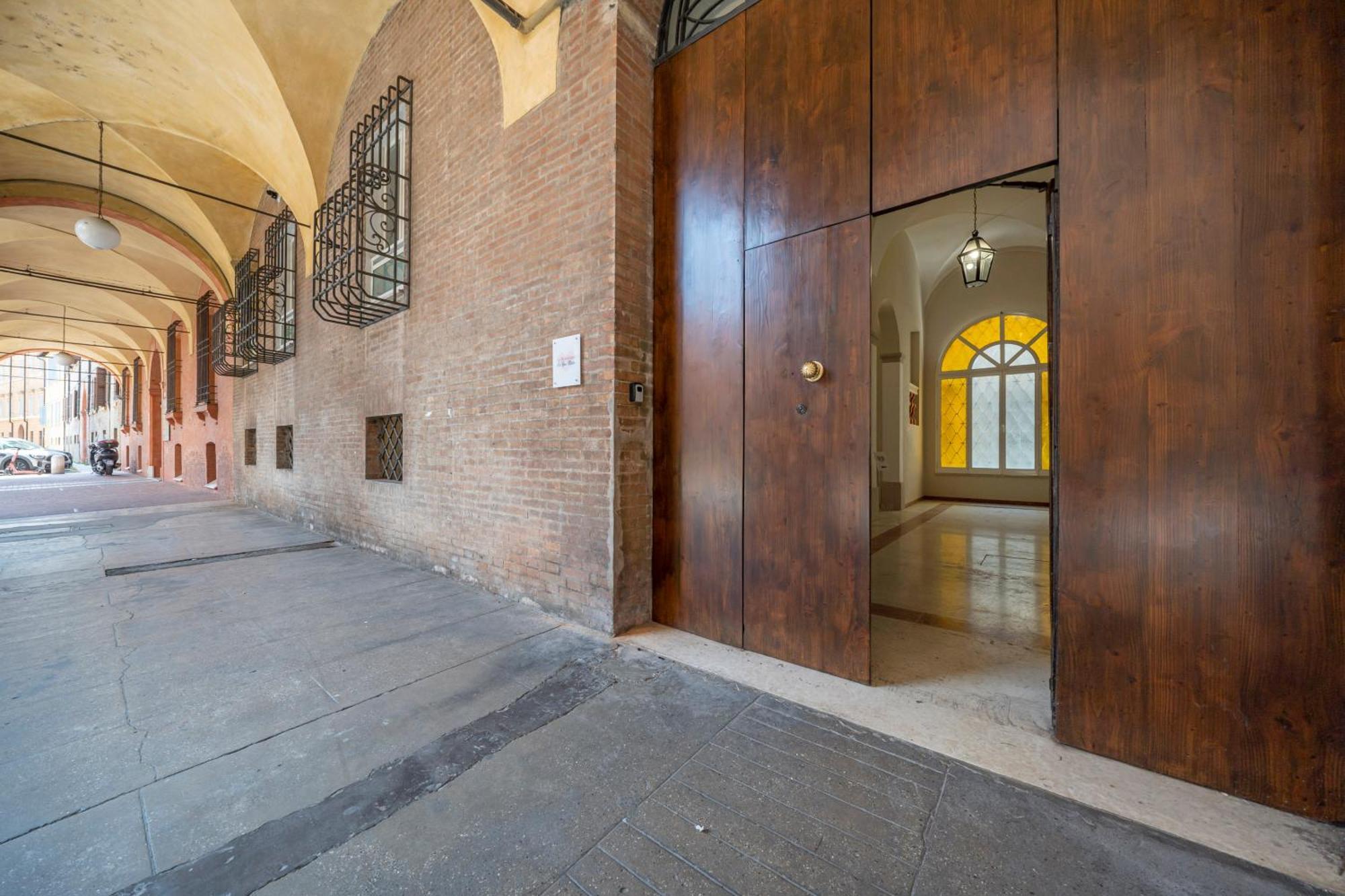 Via Emilia Centro - Stupendo Appartamento A Modena Exteriér fotografie